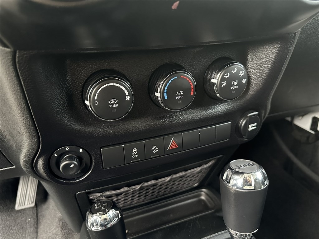 Jeep Wrangler Unlimited Sport S 4x4 2017