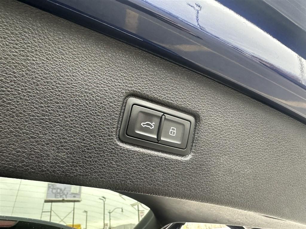 Audi Q7 Premium Plus 55 TFSI quattro 2020