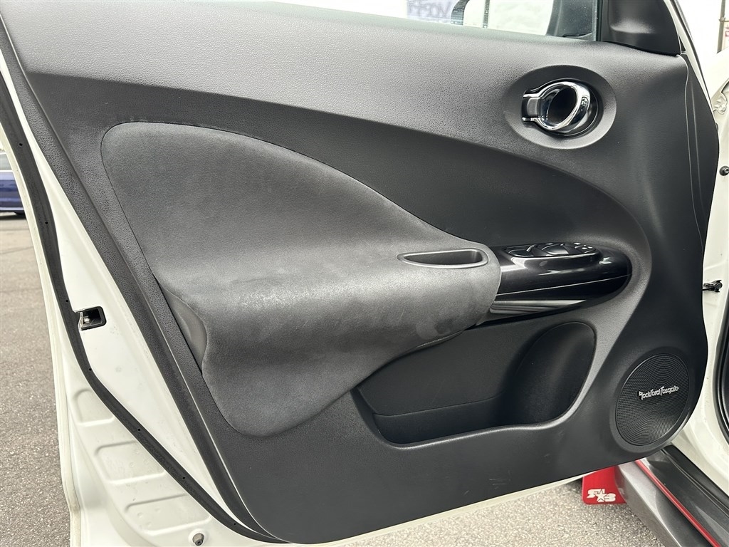 Nissan Juke SL 4D Hatchback AWD 2015