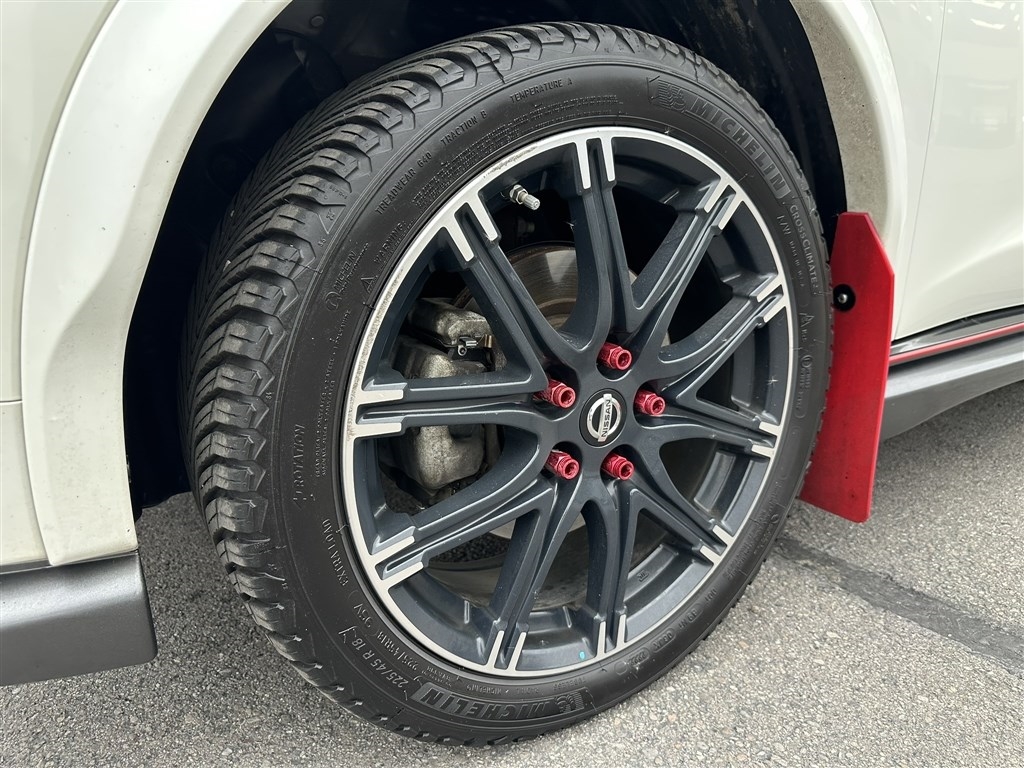 Nissan Juke SL 4D Hatchback AWD 2015