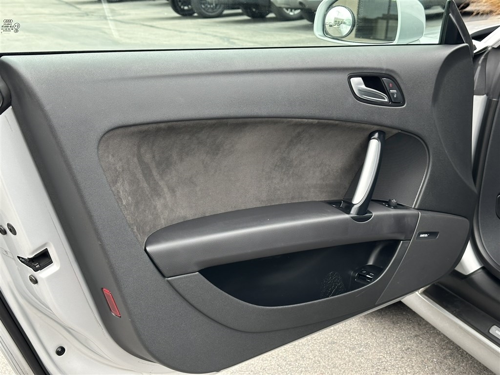 Audi TT 2.0T Coupe quattro 2008