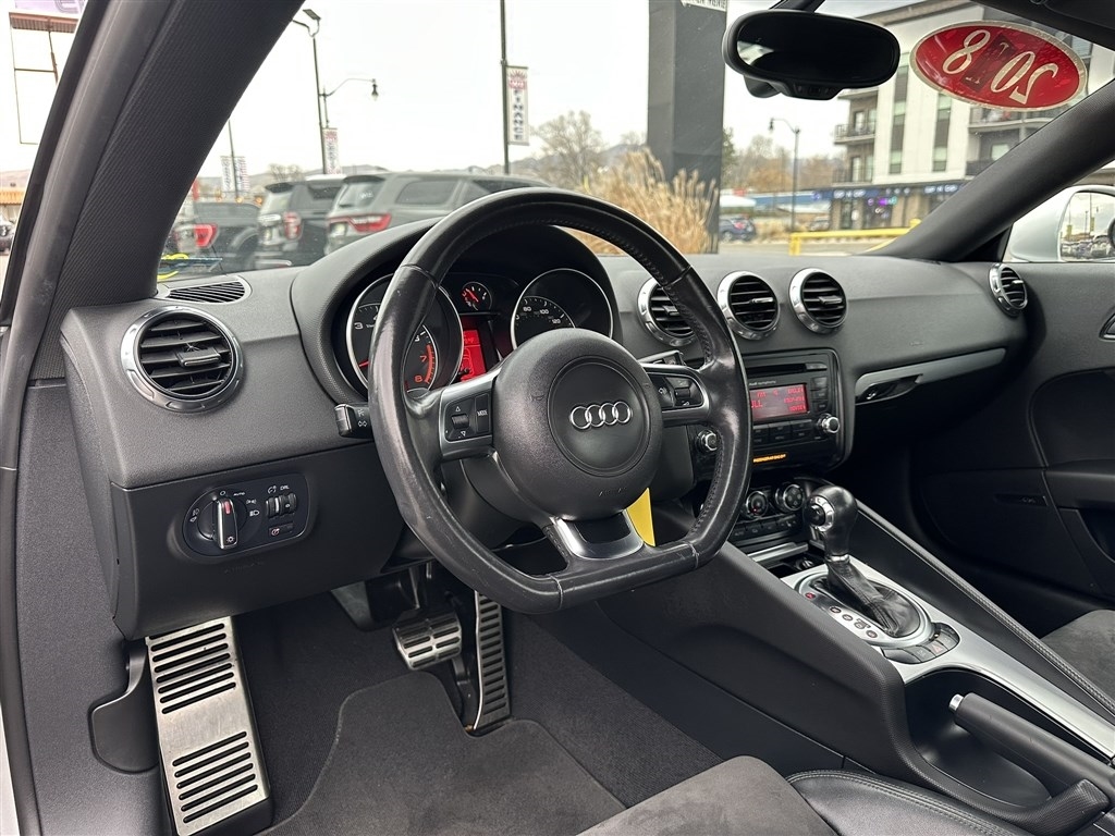 Audi TT 2.0T Coupe quattro 2008