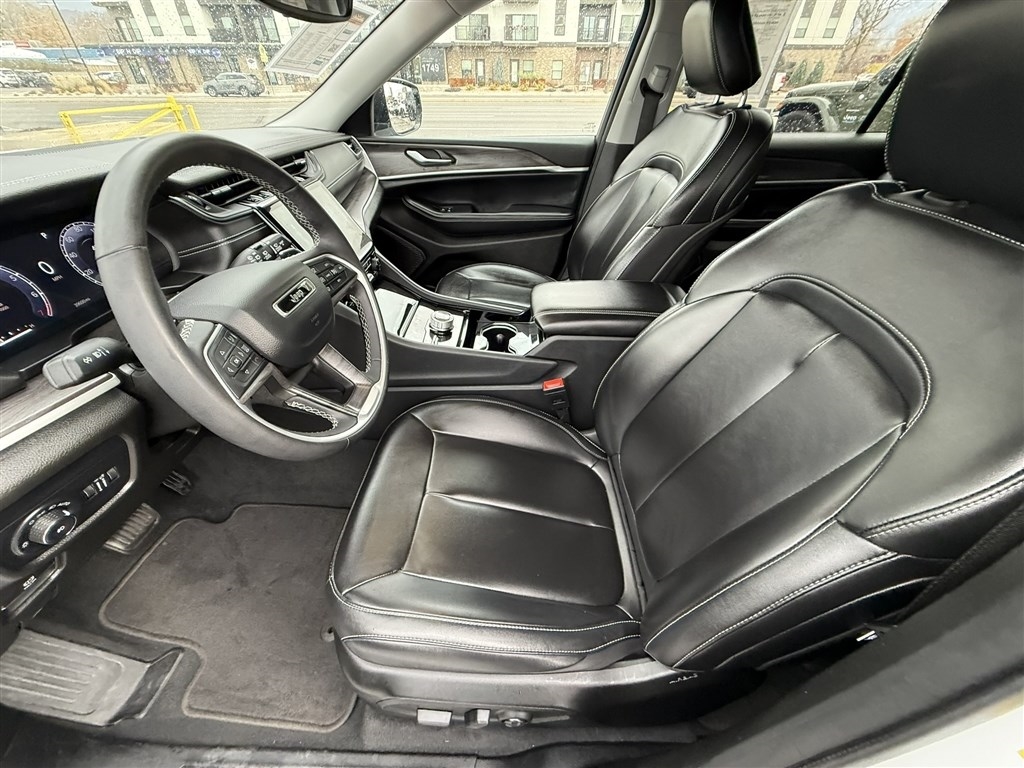 Jeep Grand Cherokee L Limited 4x4 2023