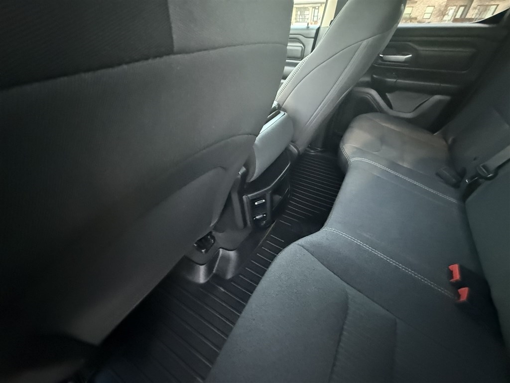 RAM 1500 Tradesman 4x4 Quad Cab 6'4" Box 2020