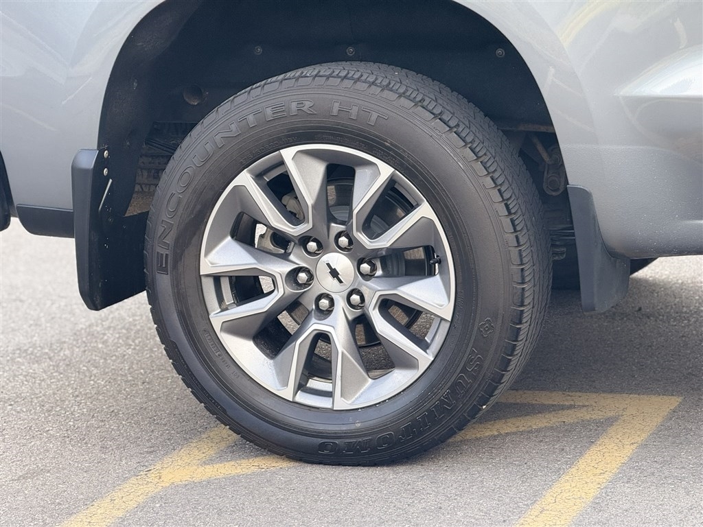 Chevrolet Silverado 1500 4WD Double Cab 147" RST 2021