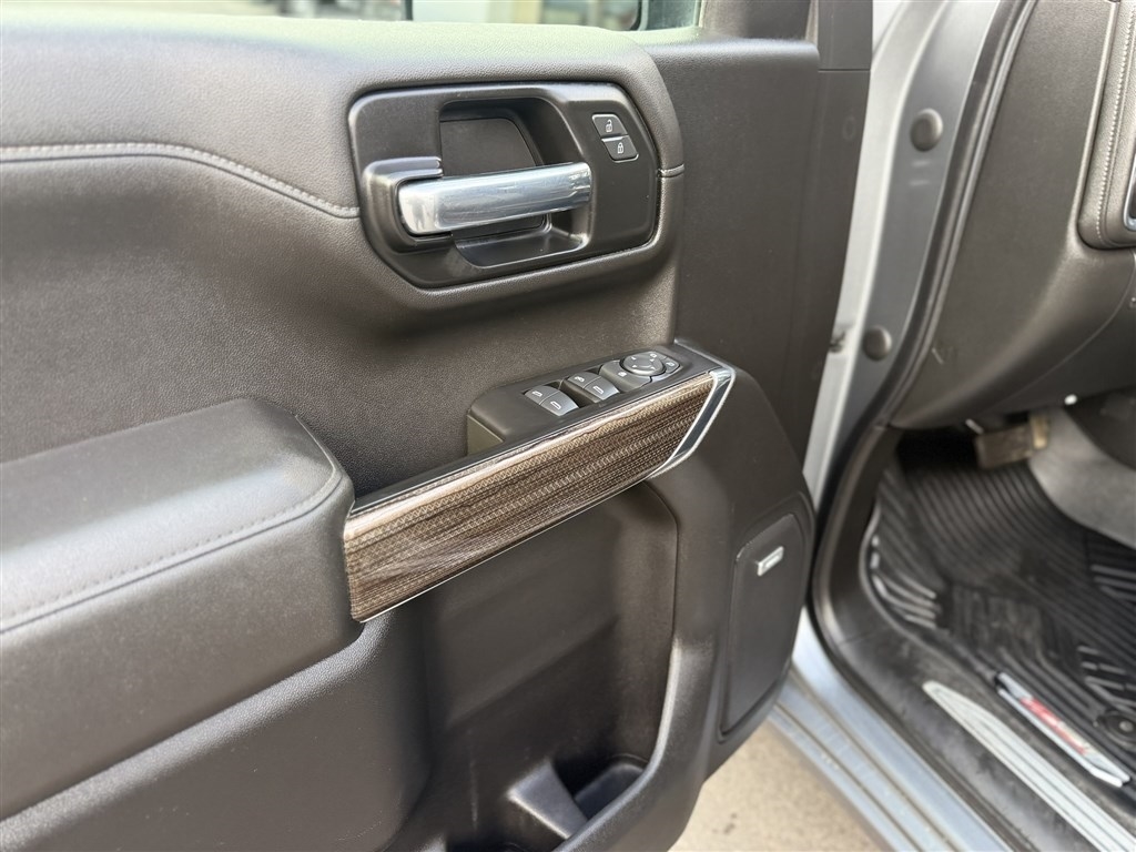 Chevrolet Silverado 1500 4WD Double Cab 147" RST 2021