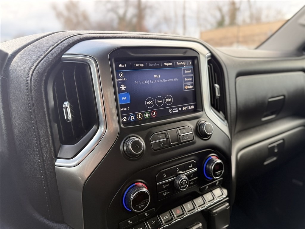 Chevrolet Silverado 1500 4WD Double Cab 147" RST 2021