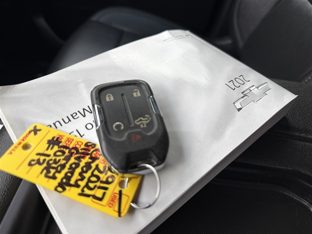 Chevrolet Silverado 1500 4WD Double Cab 147" RST 2021