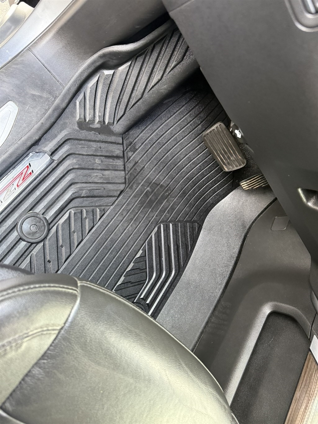 Chevrolet Silverado 1500 4WD Double Cab 147" RST 2021