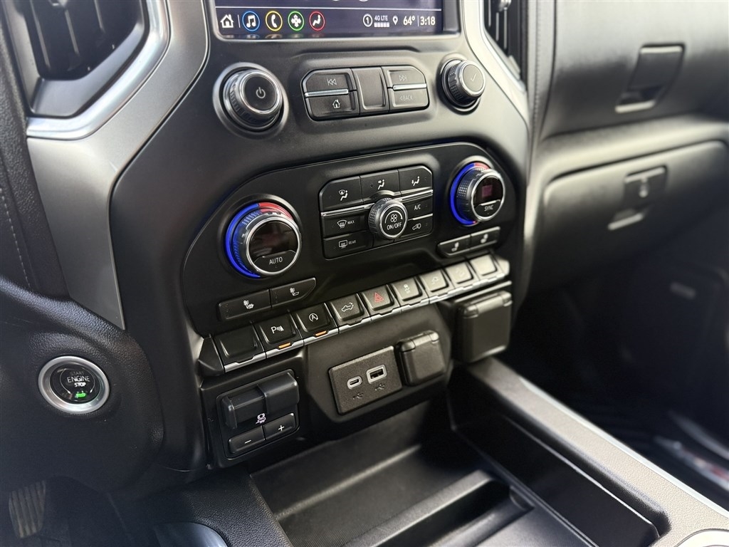 Chevrolet Silverado 1500 4WD Double Cab 147" RST 2021