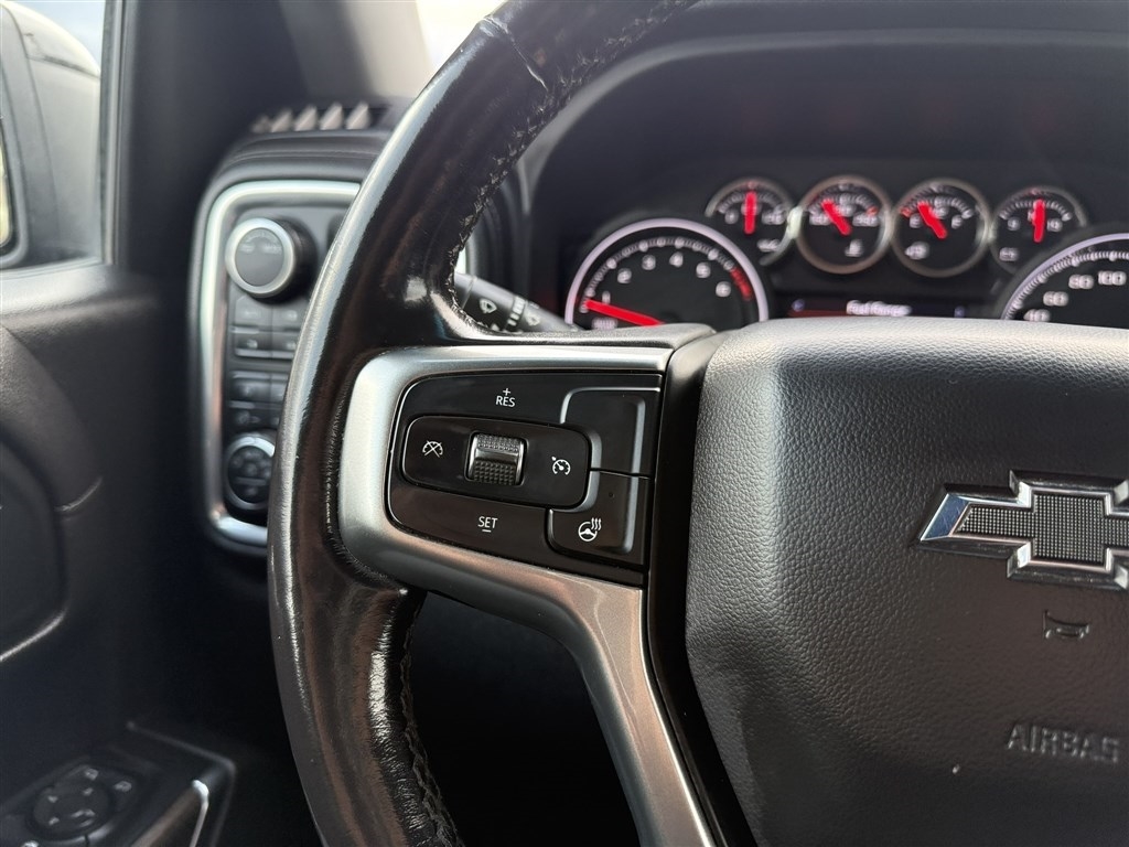 Chevrolet Silverado 1500 4WD Double Cab 147" RST 2021