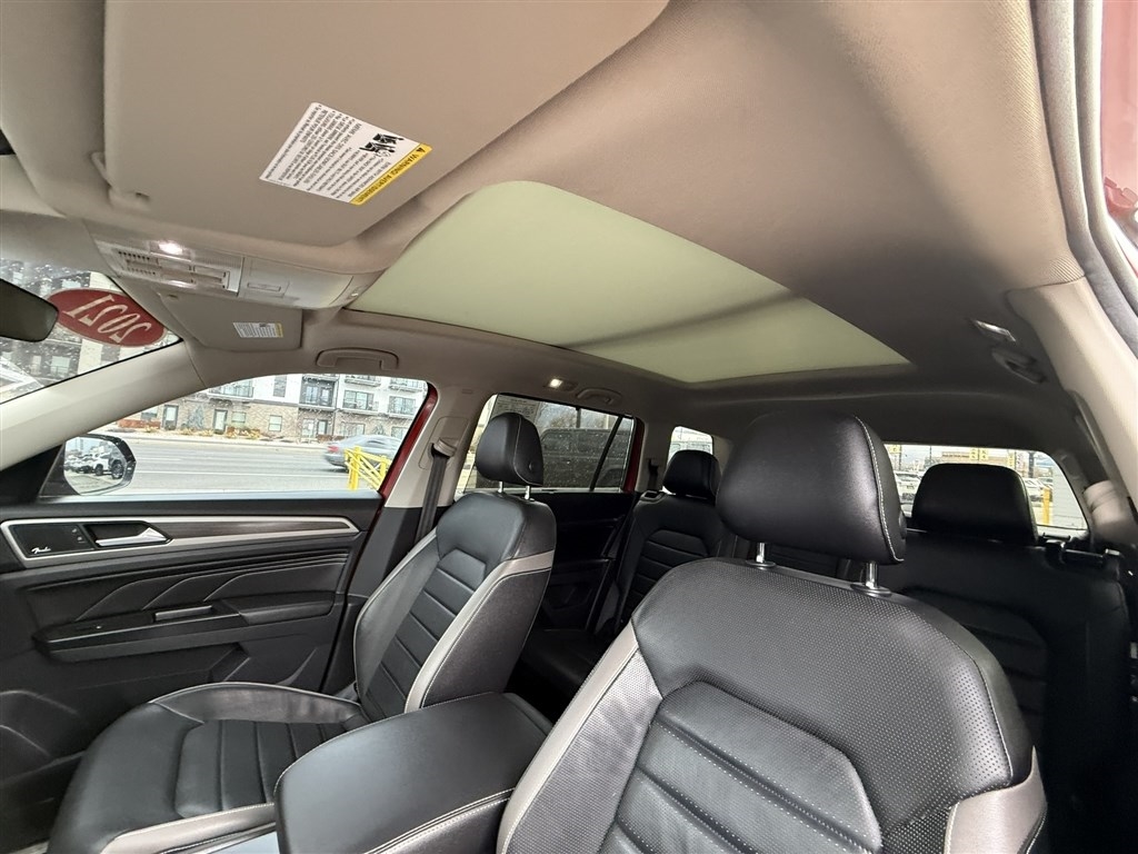 Volkswagen Atlas SEL Premium 4MOTION 2021