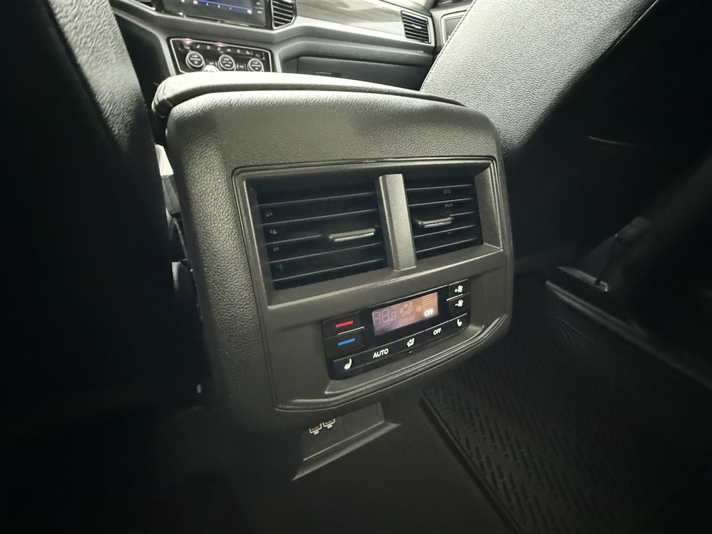 Volkswagen Atlas SEL Premium 4MOTION 2021