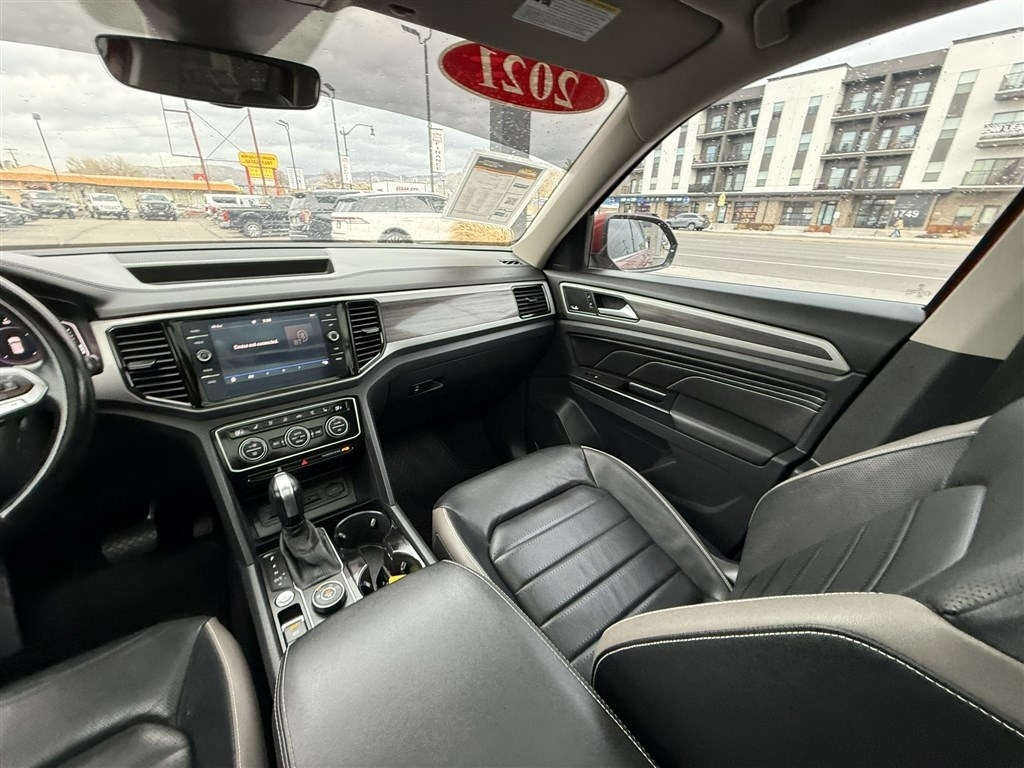 Volkswagen Atlas SEL Premium 4MOTION 2021