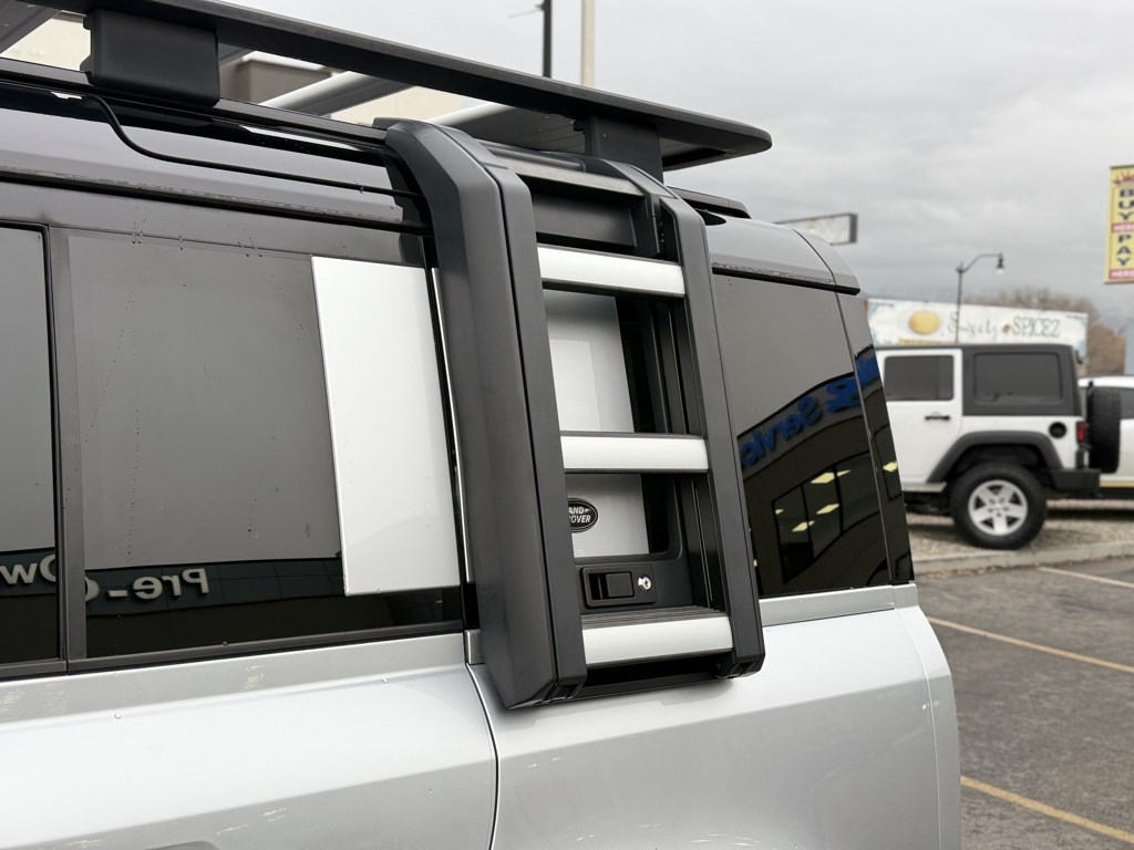 Land Rover Defender 110 First Edition AWD 2020