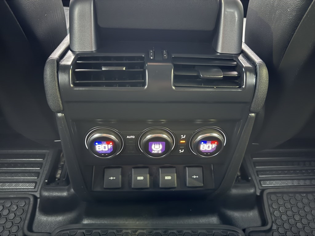 Land Rover Defender 110 First Edition AWD 2020