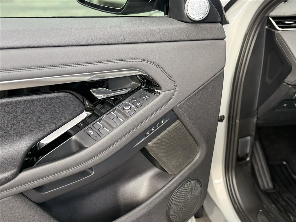 Land Rover Range Rover Evoque P300 R-Dynamic SE 2020