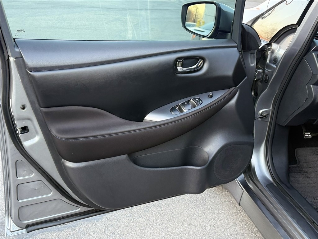 Nissan Leaf S Hatchback 2022