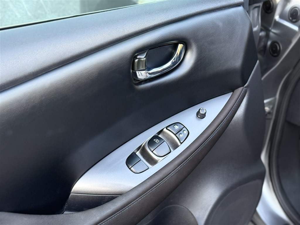 Nissan Leaf S Hatchback 2022