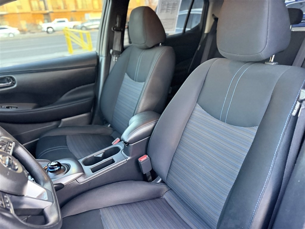 Nissan Leaf S Hatchback 2022