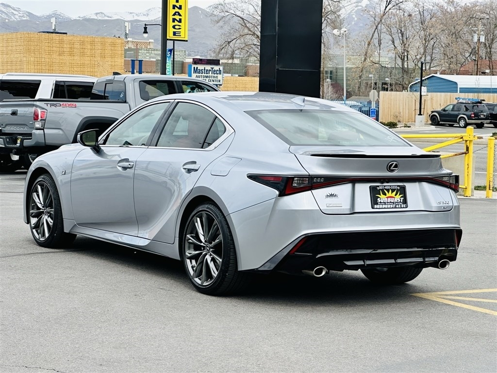 Lexus IS IS 300 AWD 2021