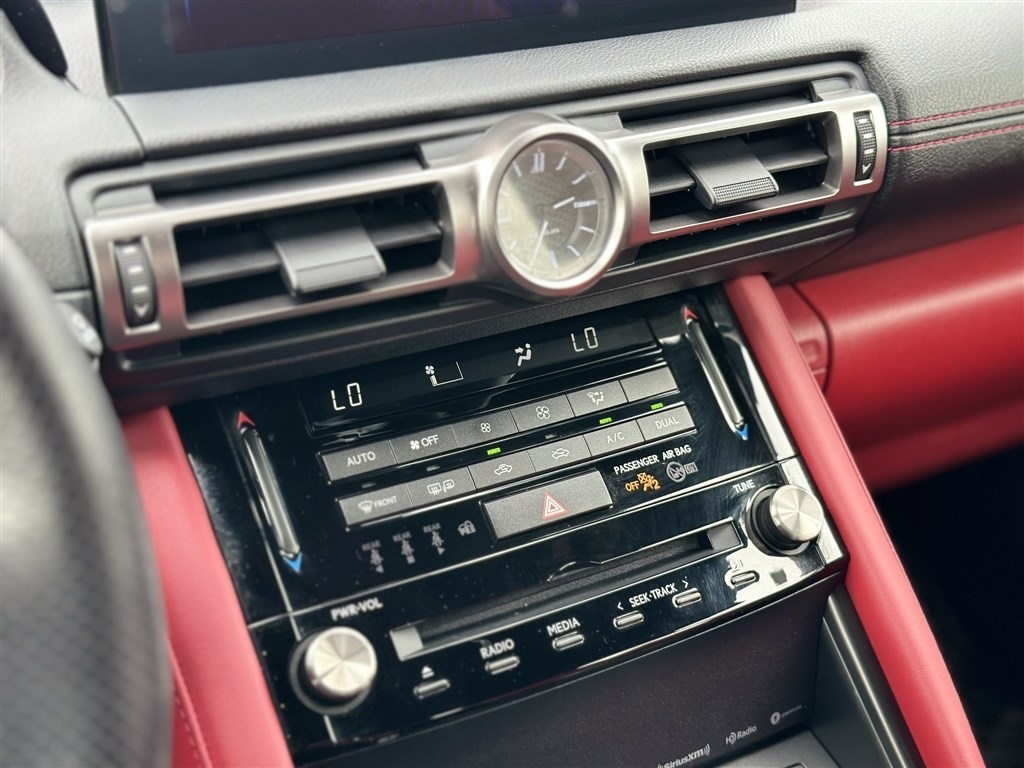 Lexus IS IS 300 AWD 2021