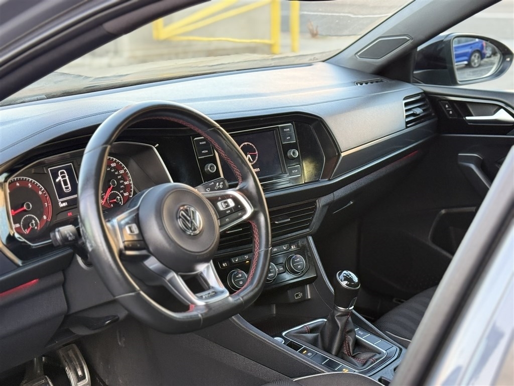 Volkswagen Jetta GLI 35th Anniversary Edition Manual 2019