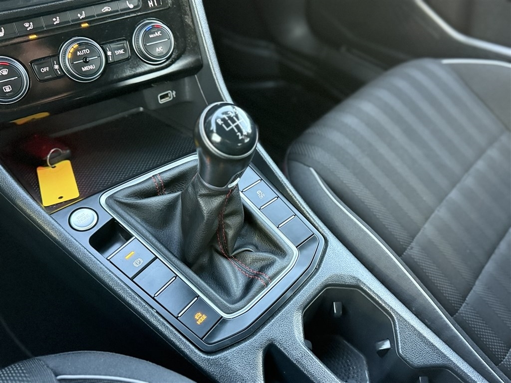 Volkswagen Jetta GLI 35th Anniversary Edition Manual 2019