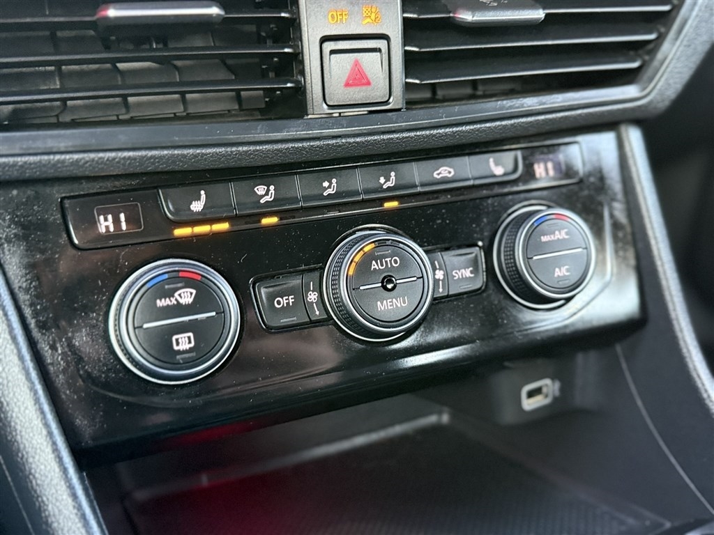 Volkswagen Jetta GLI 35th Anniversary Edition Manual 2019