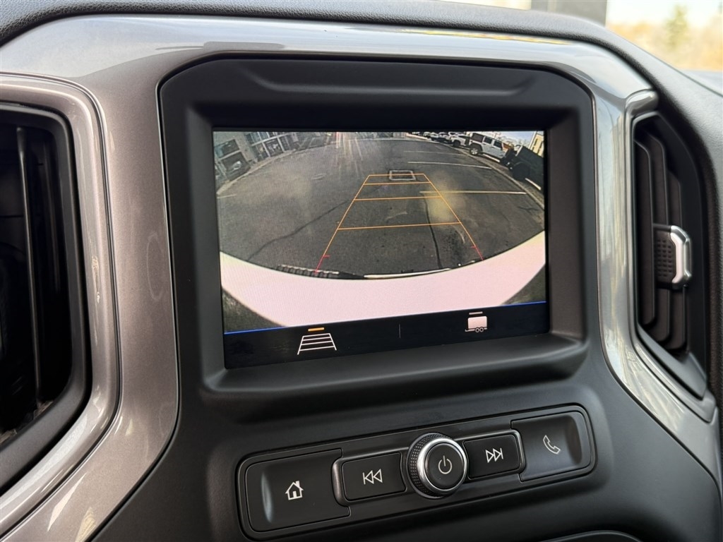 Chevrolet Silverado 2500HD 4WD Double Cab 149" Work Truck 2022