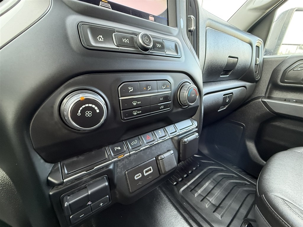 Chevrolet Silverado 2500HD 4WD Double Cab 149" Work Truck 2022