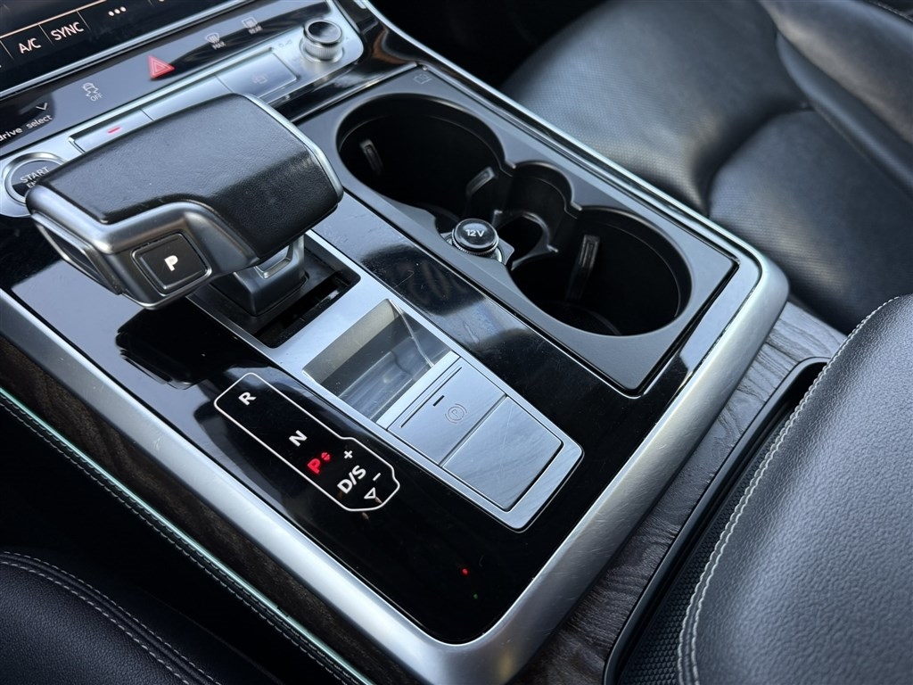 Audi Q8 Prestige 55 TFSI quattro 2022