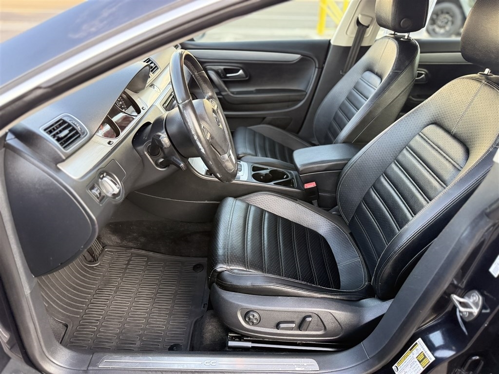 Volkswagen CC Sport 2013