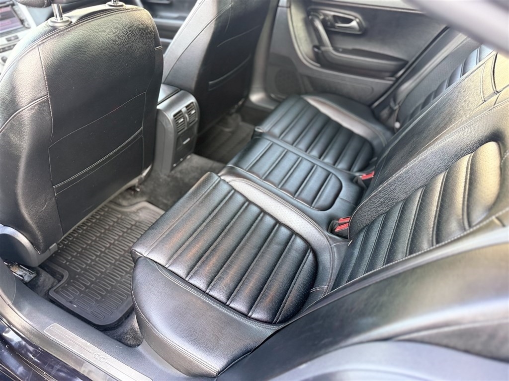 Volkswagen CC Sport 2013