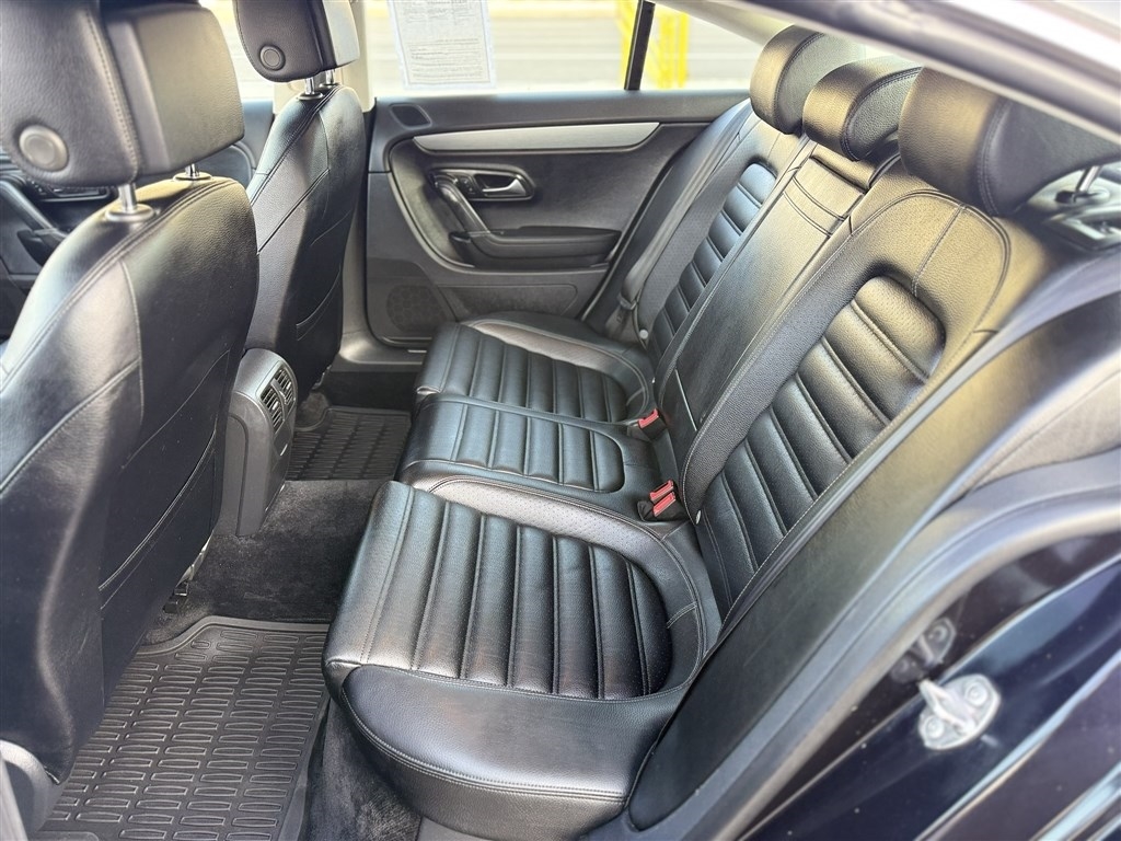 Volkswagen CC Sport 2013