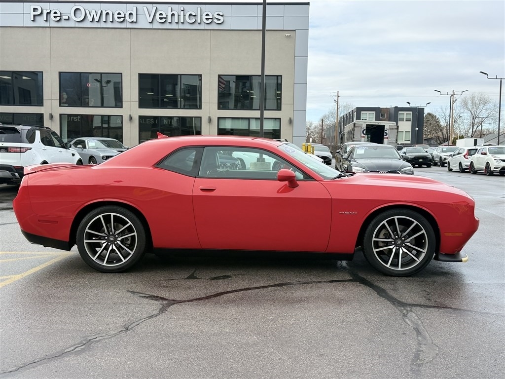 Dodge Challenger R/T RWD 2022