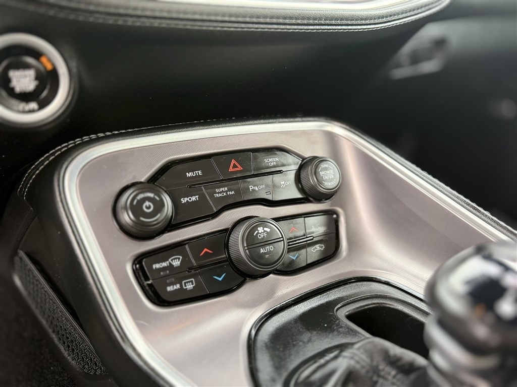 Dodge Challenger R/T RWD 2022