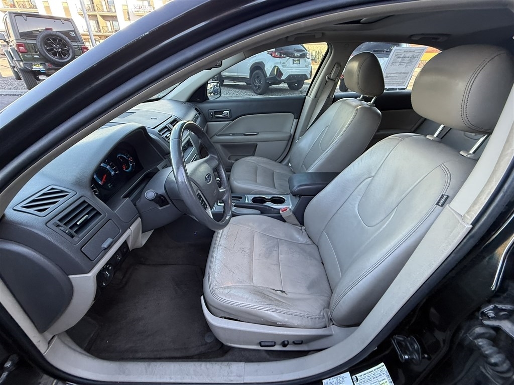 Ford Fusion 4dr Sdn SEL FWD 2011