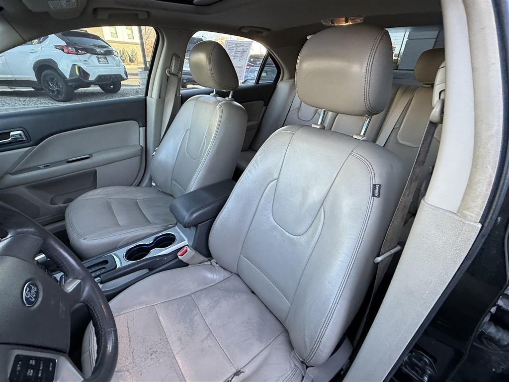 Ford Fusion 4dr Sdn SEL FWD 2011