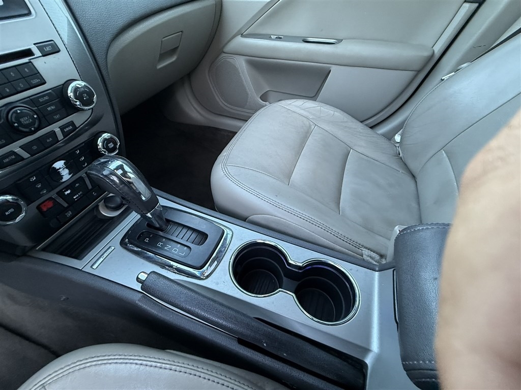 Ford Fusion 4dr Sdn SEL FWD 2011