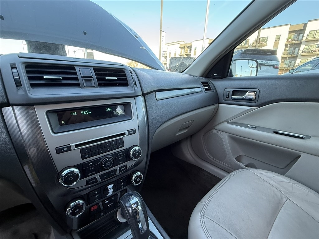 Ford Fusion 4dr Sdn SEL FWD 2011