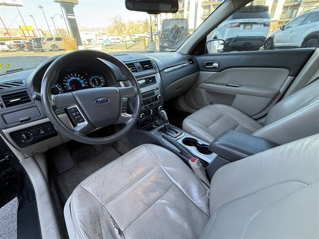 Ford Fusion SEL FWD 2011