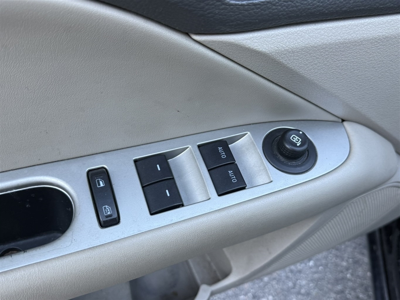 Ford Fusion SEL FWD 2011