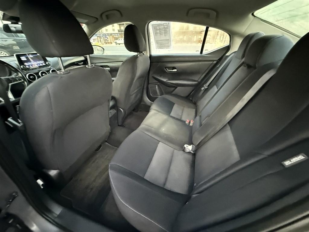 Nissan Sentra SV 2021