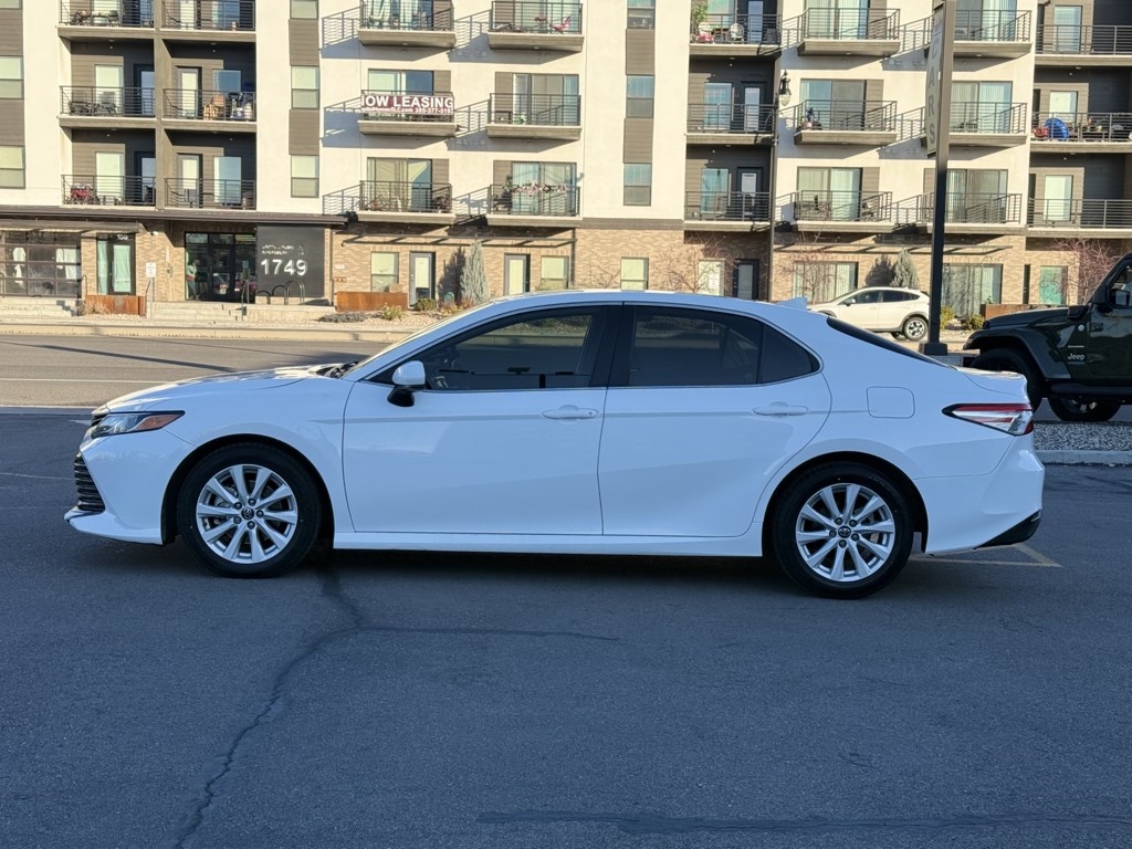 Toyota Camry LE 2019
