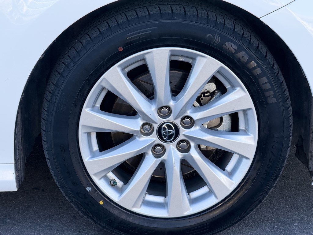 Toyota Camry LE 2019