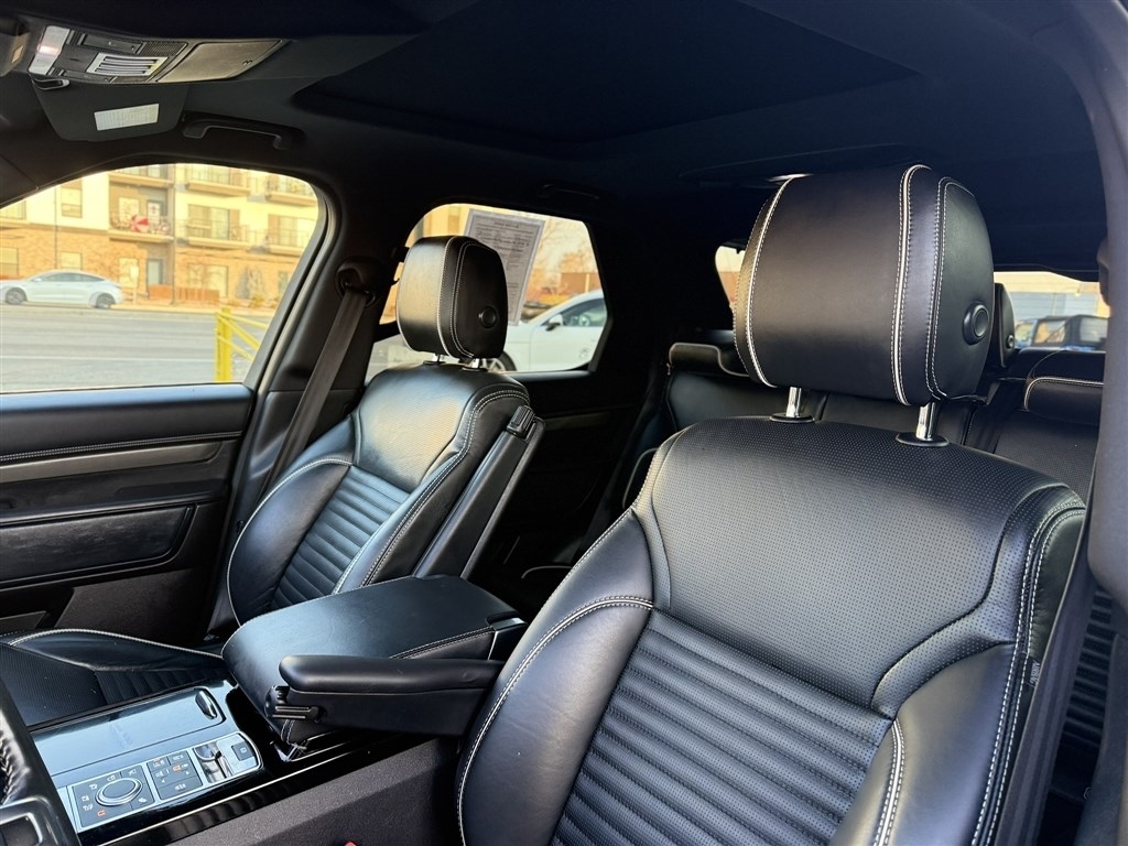 Land Rover Discovery HSE V6 Supercharged 2018