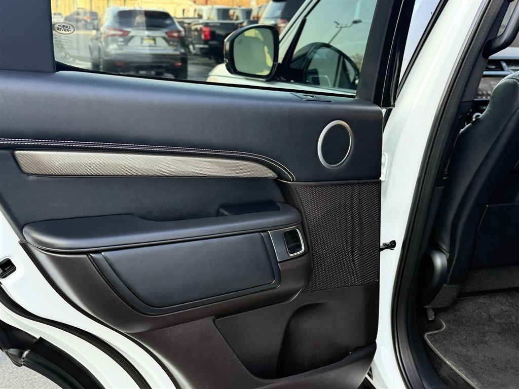 Land Rover Discovery HSE V6 Supercharged 2018