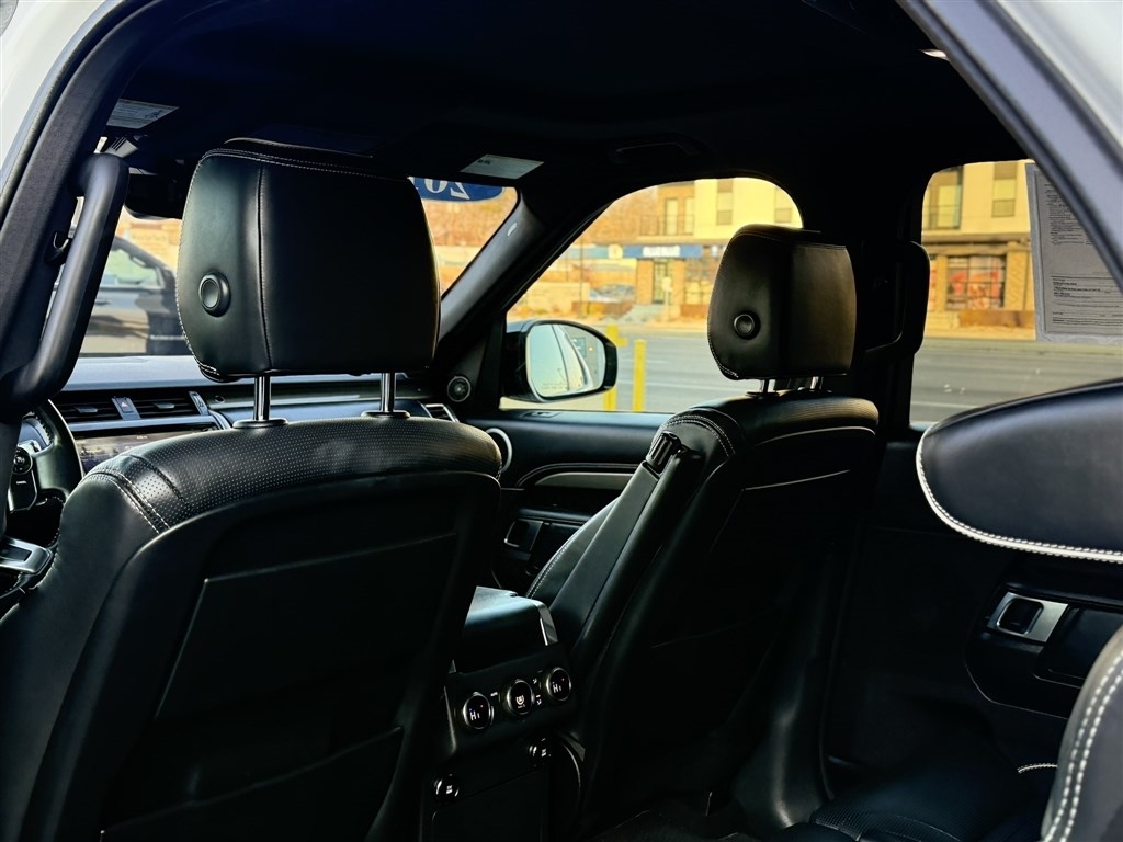 Land Rover Discovery HSE V6 Supercharged 2018