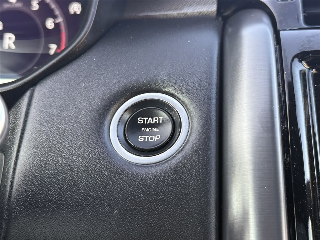 Land Rover Discovery HSE V6 Supercharged 2018